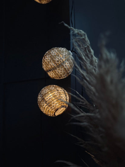LED Lyskæde med solceller - Summer golden - VIAMAJA.DK