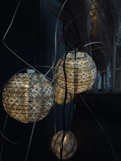 LED Lyskæde med solceller - Summer golden - VIAMAJA.DK