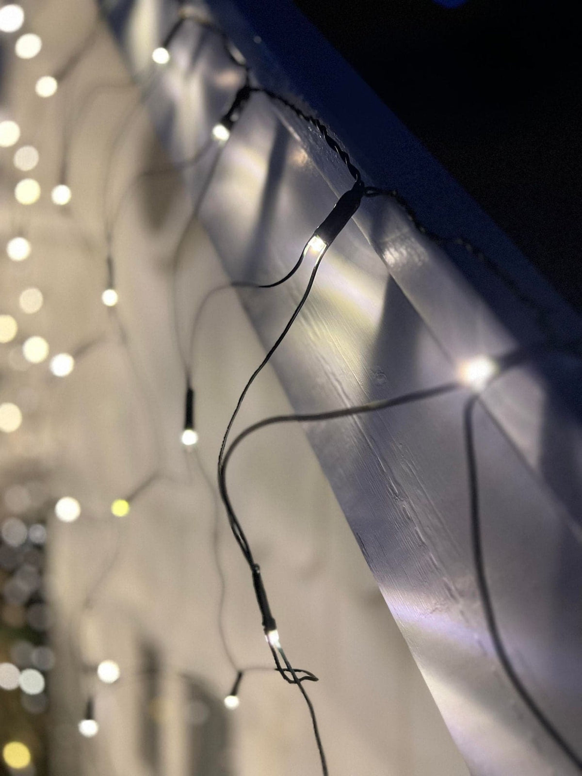 Led Lysnet med 480 lys - Godkendt til inde og ude med Timer - VIAMAJA.DK