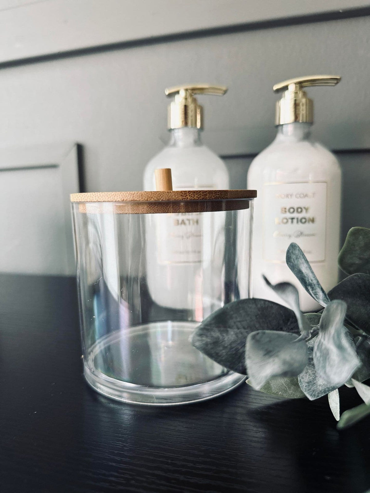 Makeup organizer - Akryl og bambus - VIAMAJA.DK