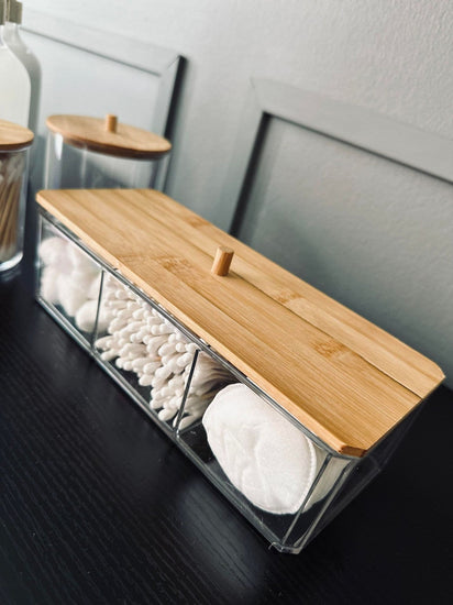 Makeup organizer i akryl og bambus - VIAMAJA.DK