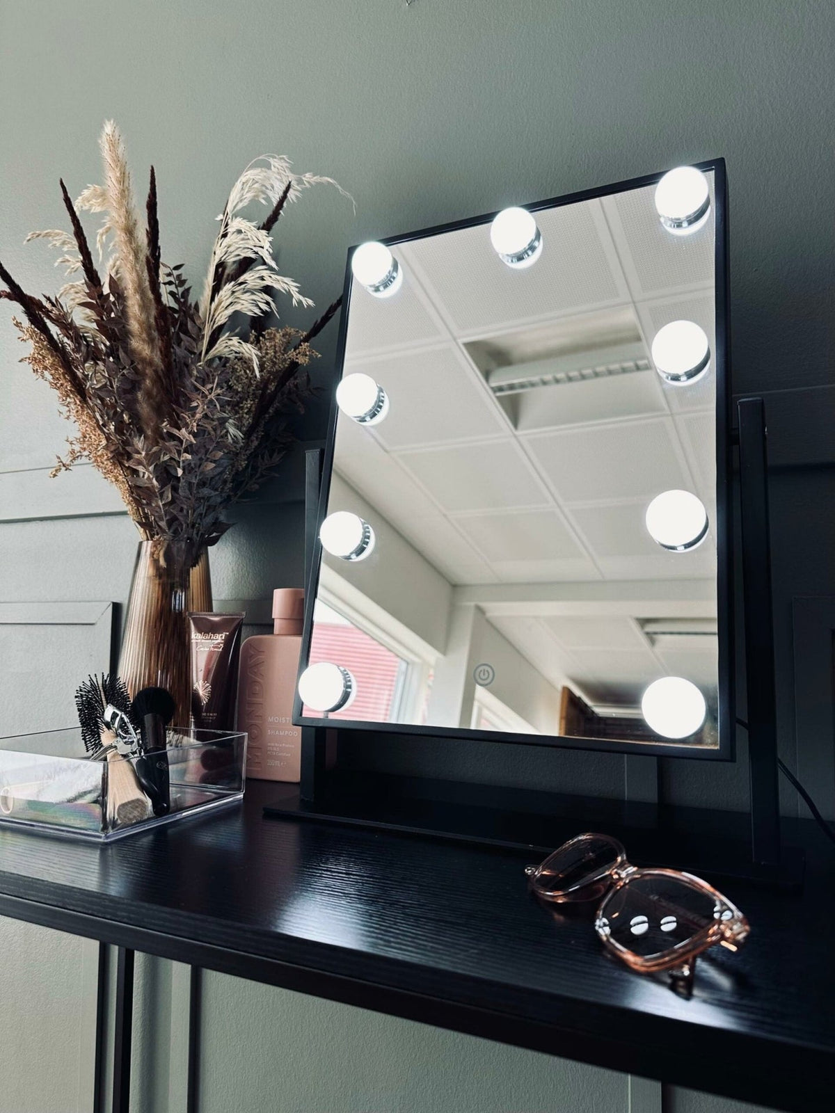 Makeup spejl med lys - Black - VIAMAJA.DK