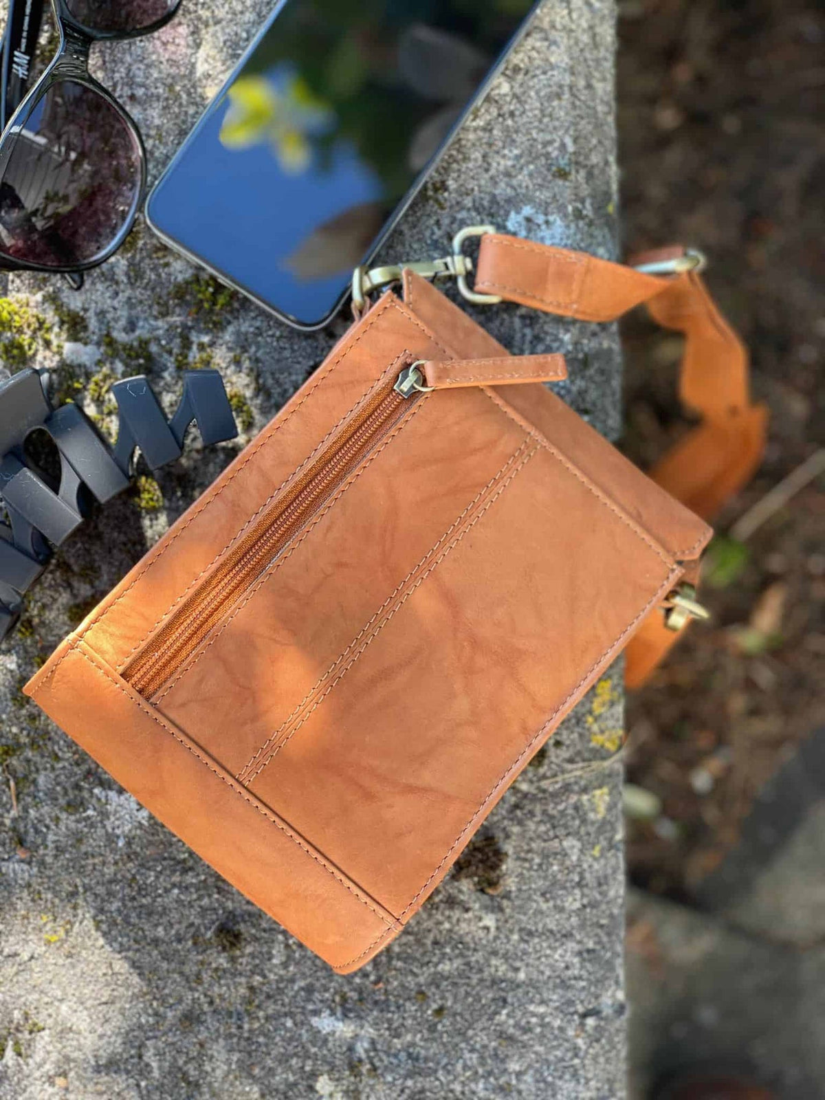 Mobiltaske Mille - Cognac - VIAMAJA.DK
