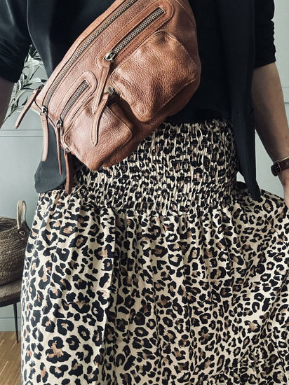 Nederdel med smock – Leopard - VIAMAJA.DK
