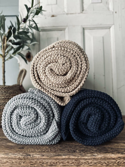 Plaid Perlestrik - Navy - VIAMAJA.DK
