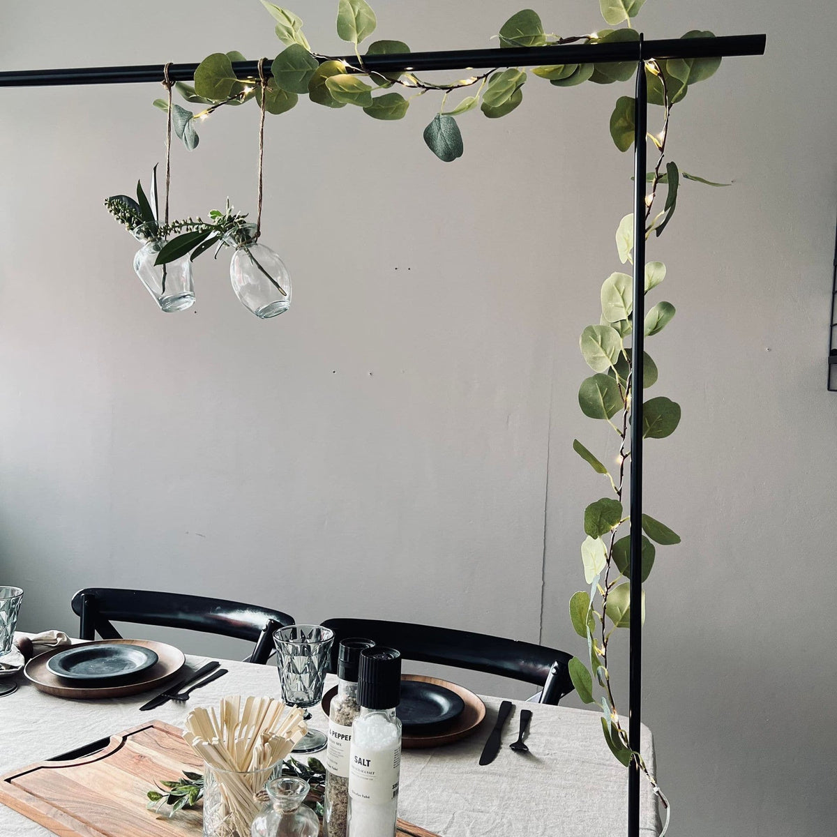 Stativ til bordpynt - Justerbar - VIAMAJA.DK