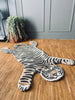 TAPIS TIGRE EN LAINE - 68X113