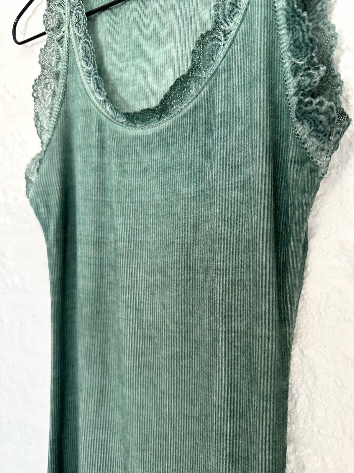 Top med blonde - Daily Dusty green - VIAMAJA.DK