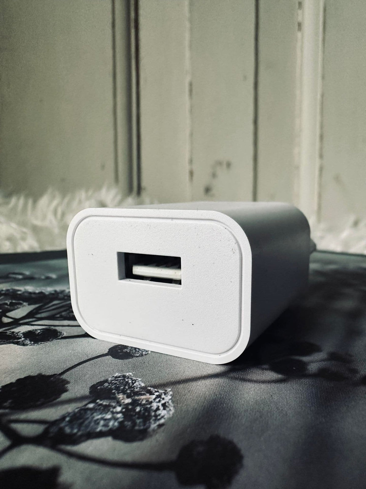USB oplader - VIAMAJA.DK