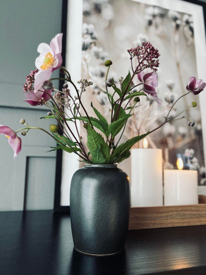 Vase H 12cm – Grå stentøj - VIAMAJA.DK
