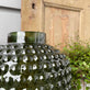 Vase med dots - flaskegrøn - VIAMAJA.DK